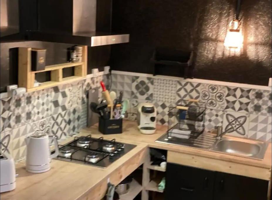 Gite De Kim Ferques Bagian luar foto